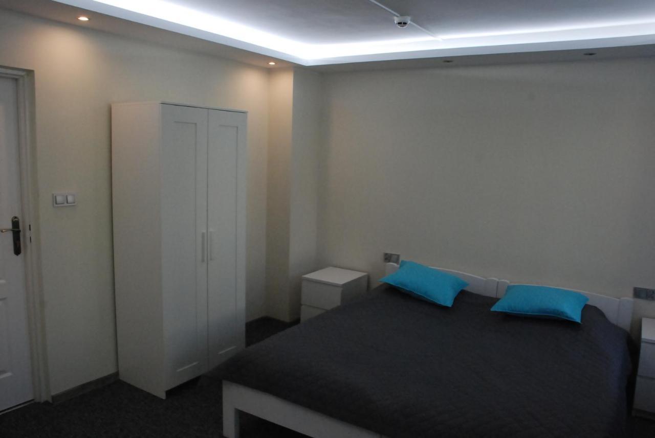 Hotelik Manhatan 라진 포들라스키 외부 사진